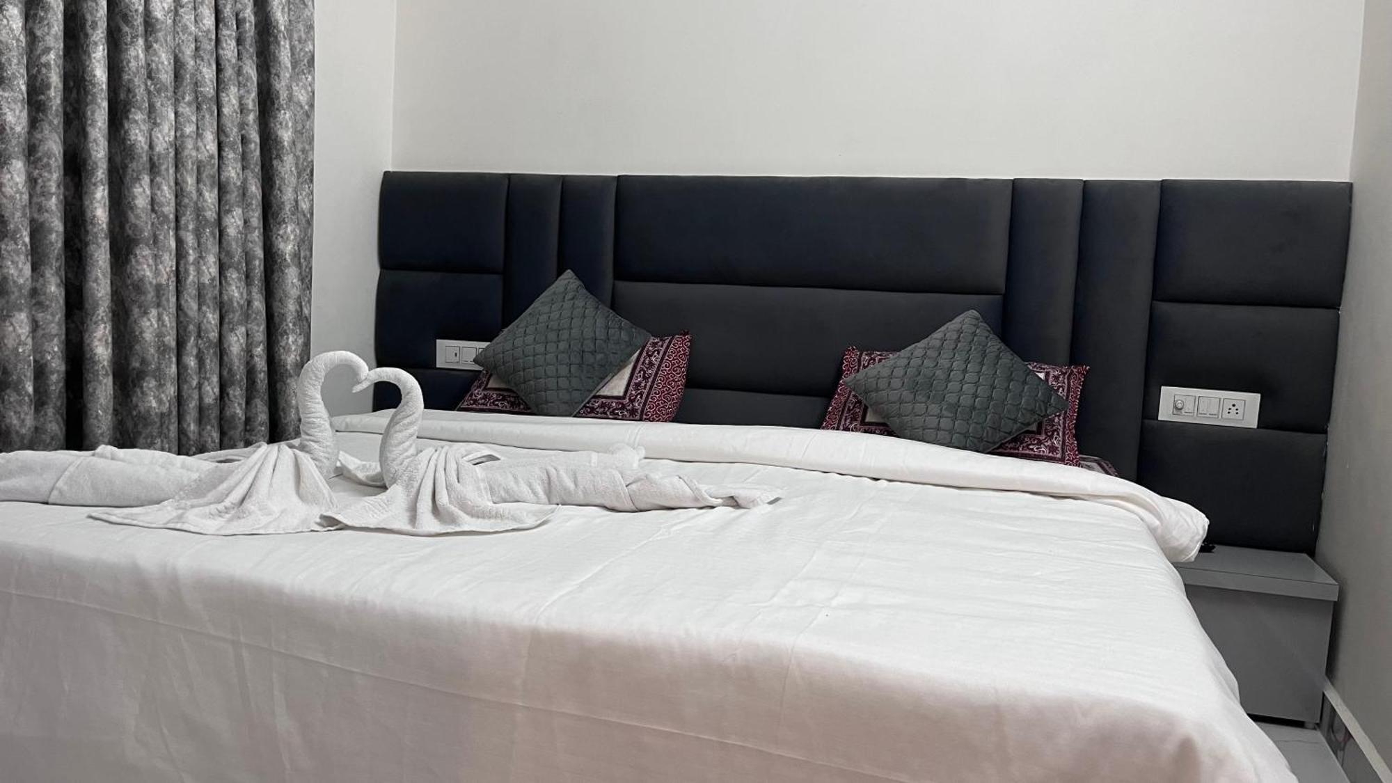 Last Minute Deal @ Hotel Sunset Orchha Zewnętrze zdjęcie